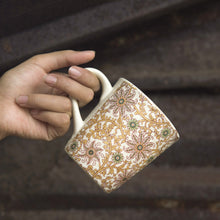 Load image into Gallery viewer, Sahara Golden flower Mug - Set of 2