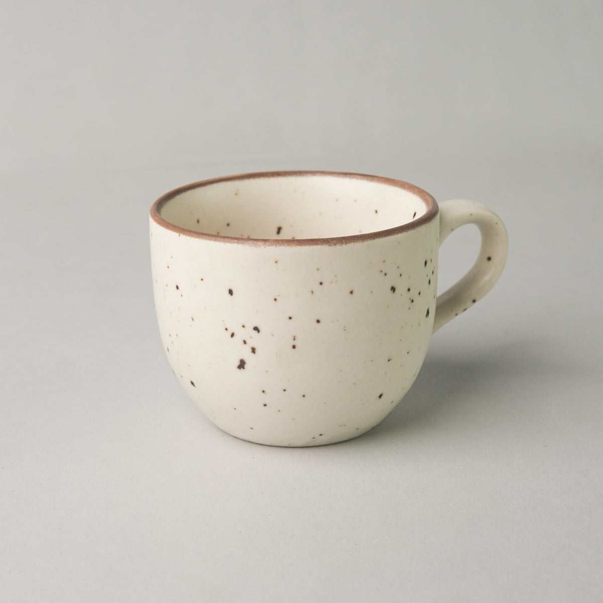 Classic Cup & Saucer - Set of 4