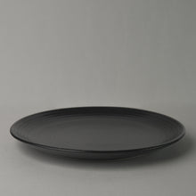 Load image into Gallery viewer, Matte Black 10" Dinner Plate - Set of 2
