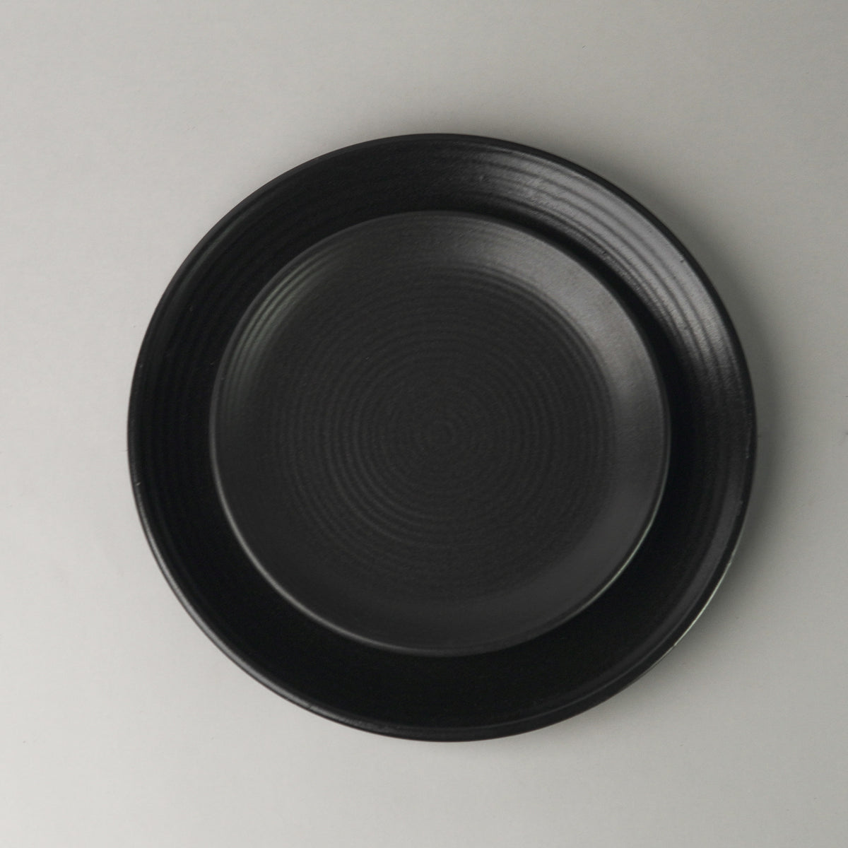 Matte Black 10" Dinner Plate - Set of 2