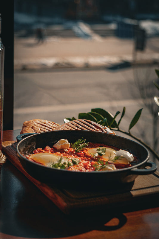 Cast Iron vs Non-Stick Cookware: Which Is Better?