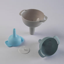 Load image into Gallery viewer, Kitchen Funnel Set of 4
